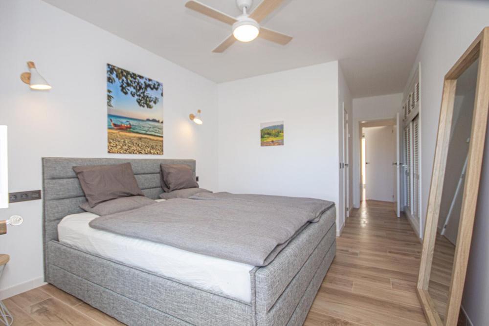 Wonderful 2 Bed Apartment With Stunning Sea Views Sitio de Calahonda Exteriör bild