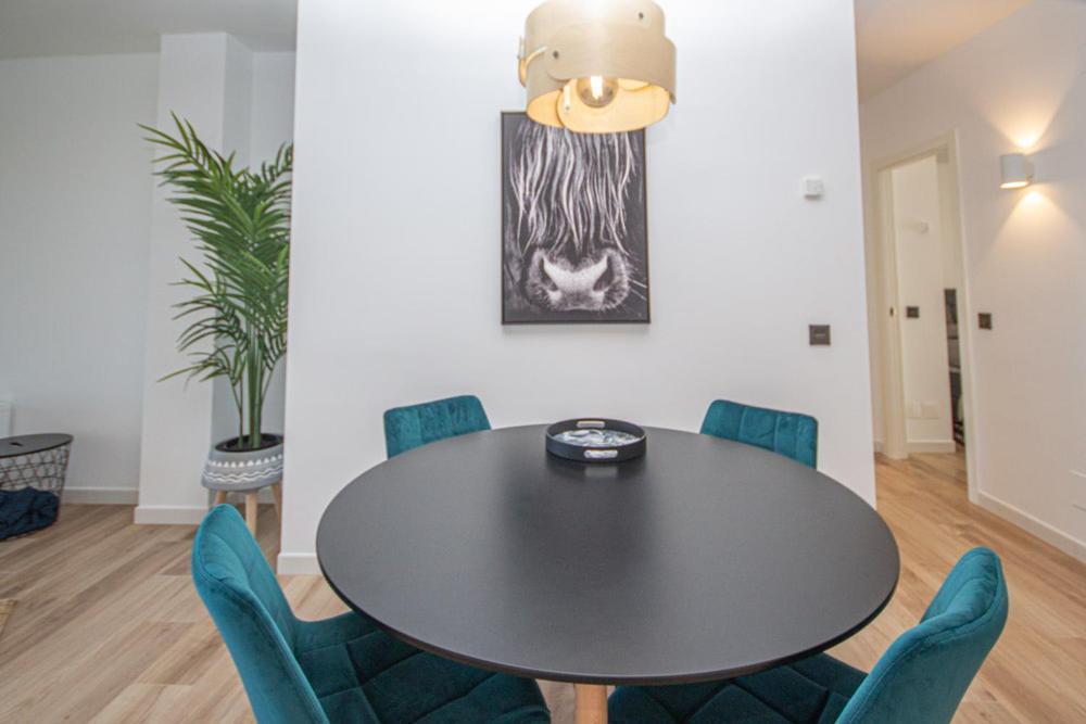 Wonderful 2 Bed Apartment With Stunning Sea Views Sitio de Calahonda Exteriör bild