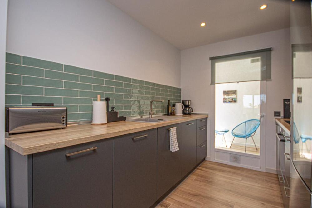 Wonderful 2 Bed Apartment With Stunning Sea Views Sitio de Calahonda Exteriör bild