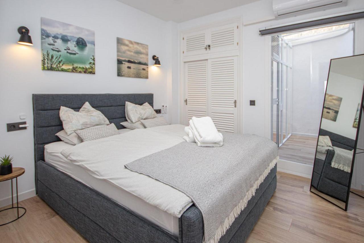 Wonderful 2 Bed Apartment With Stunning Sea Views Sitio de Calahonda Exteriör bild